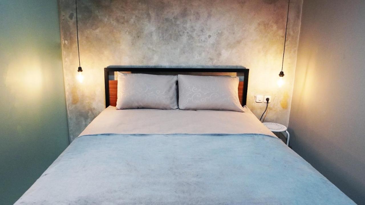 Hostel 18 Pasangan Butuh Surat Nikah 万隆 外观 照片